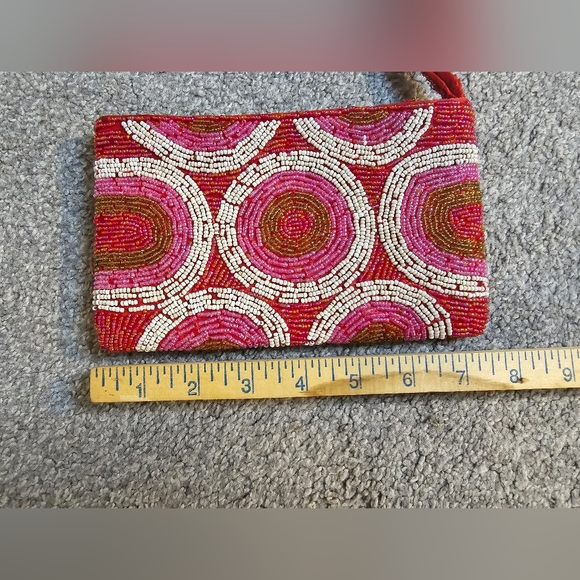 Red Pink White Beaded Wristlet Girlhoodcore Cottagecore Countryside Chic - Picture 4 of 6